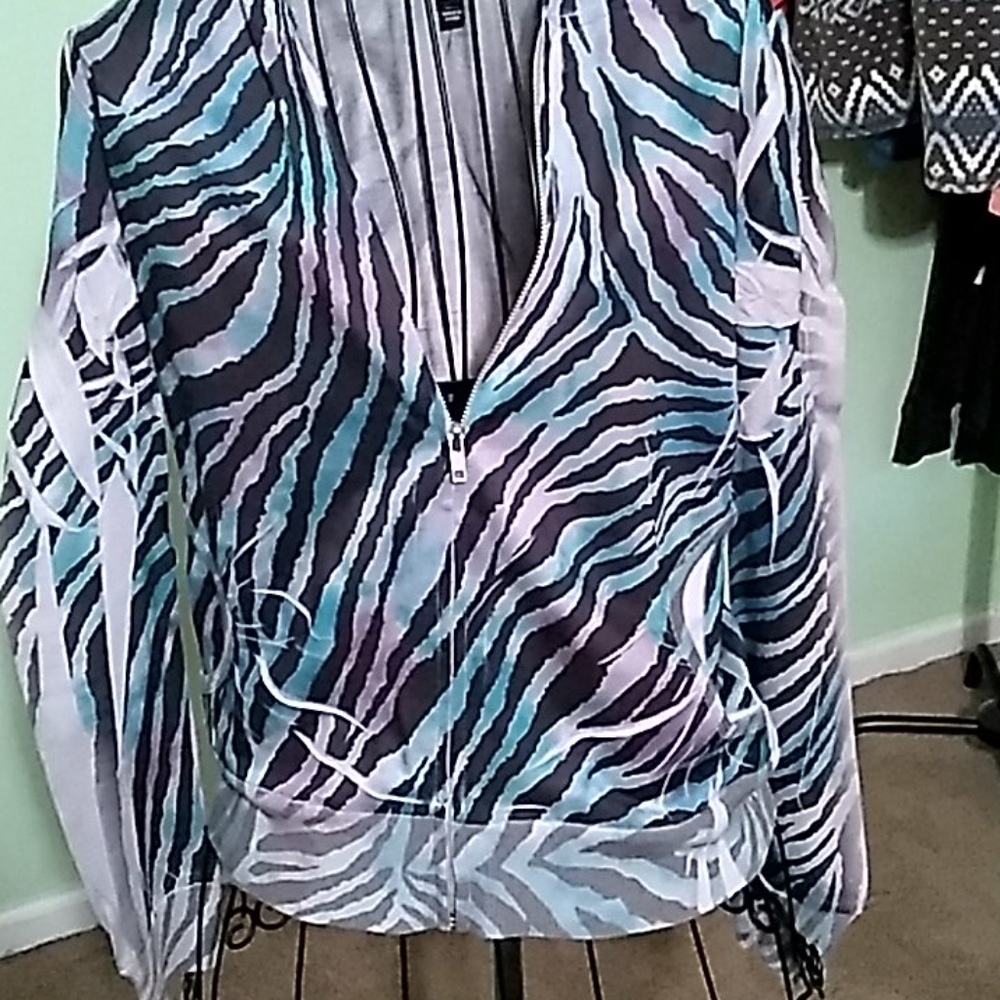 Lightweight jacket